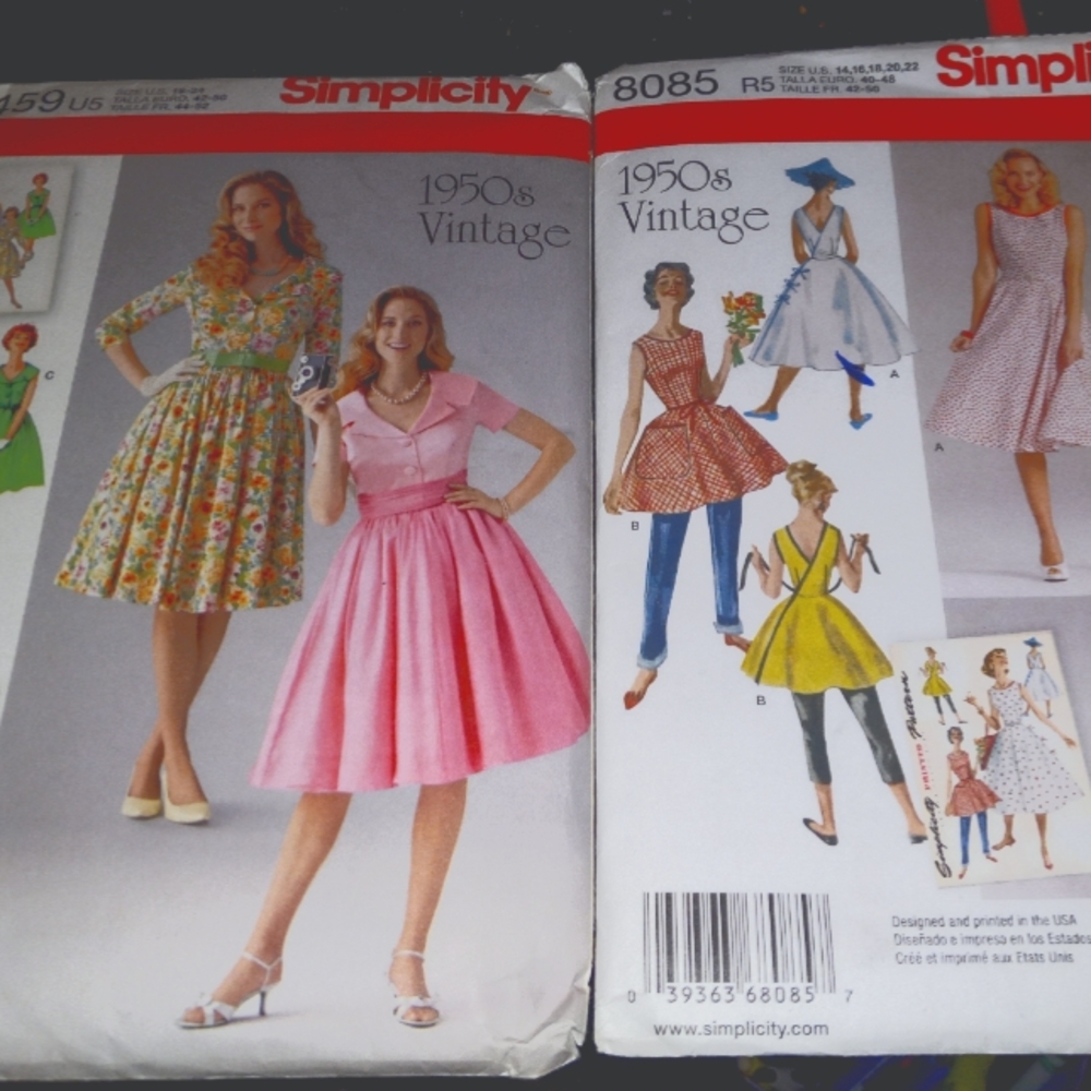 2 Simplicity Patterns- 1950's Vintage Dresses. For sizes 16-24(USA)& 42-50(EURO)